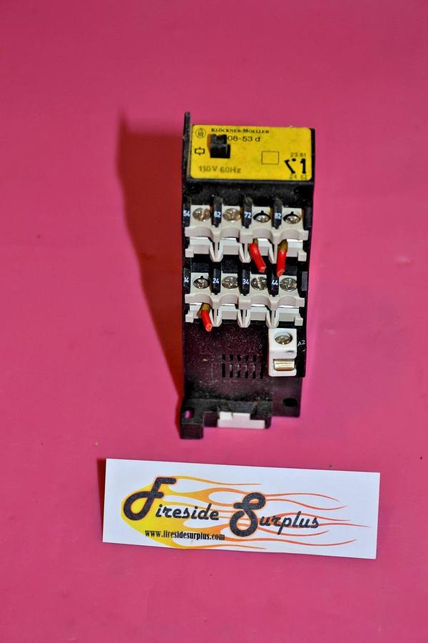 Used KLOCKNER MOELLER CONTACTOR DIL 08-53D DIL08-53D DIL-08-53-D 110V 110 V