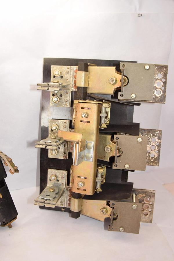 Used ALLEN BRADLEY 1494V-DS400 Series A 400A 600V Disconnect Switch *As-is*