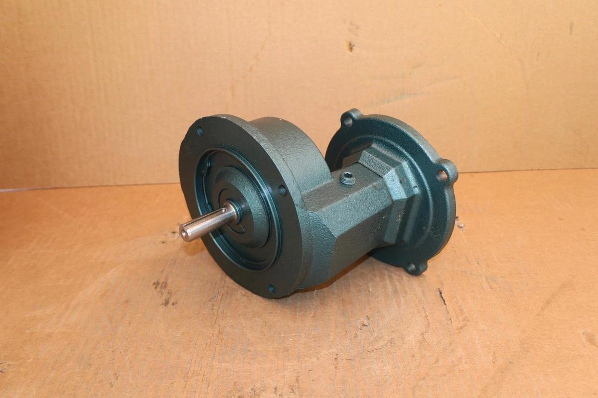 Grove Gear Helical Speed Reducer Gear Box Flex-In-Line TXQ2 140/56 5:1 (NEW)