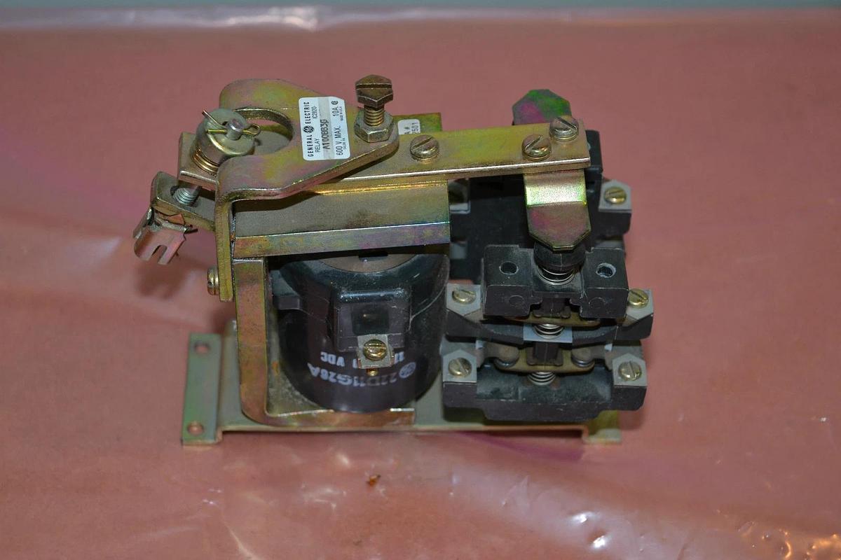 Used GENERAL ELECTRIC GE RELAY IC2820-A100BB3G 1C2820 A100BB3G IC2820A100BB3G
