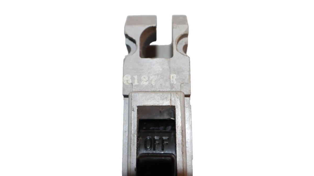Used Siemens 20A 20 Amp Circuit Breaker I-T-E HE41B020 (Lot of 5)