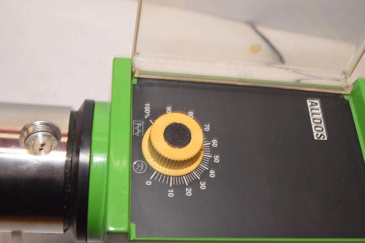 Used Alldos Eichler Gmbh 205-0.8 D02/A08/V01/P02 0.254gph Metering Pump