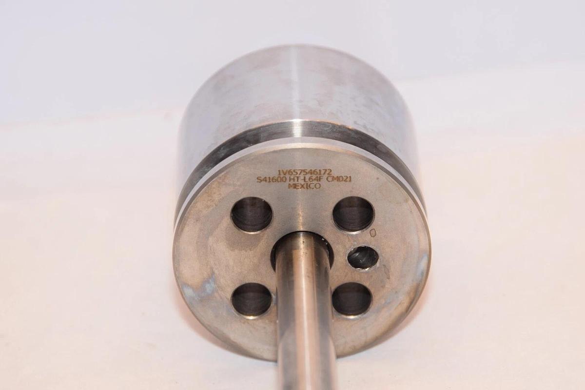 FISHER CONTROLS 1V6575X0052 2-15/16 Orf 1L5000 Plug / Stem Ball (NEW)