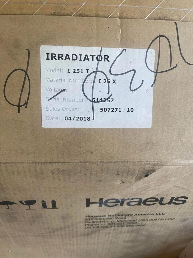 Heraeus UV Systems I251T UV Curing Light Lamp Fixture IRRADIATOR I25X (NEW)