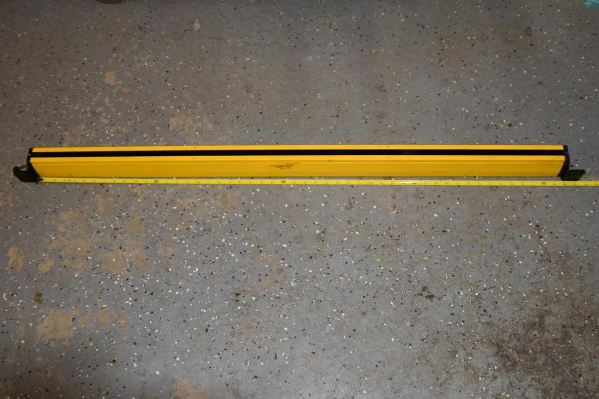 Used HONEYWELL Light Curtain 3LC48 Detector 3 Light Curtain