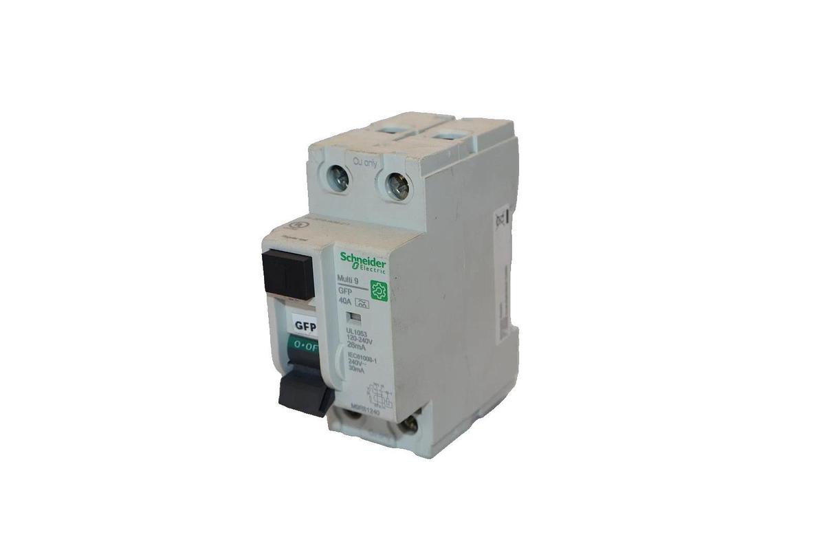 Used Schneider Electric M9R81240 40A Amp 120-240V 2 Pole Ground Fault Protector