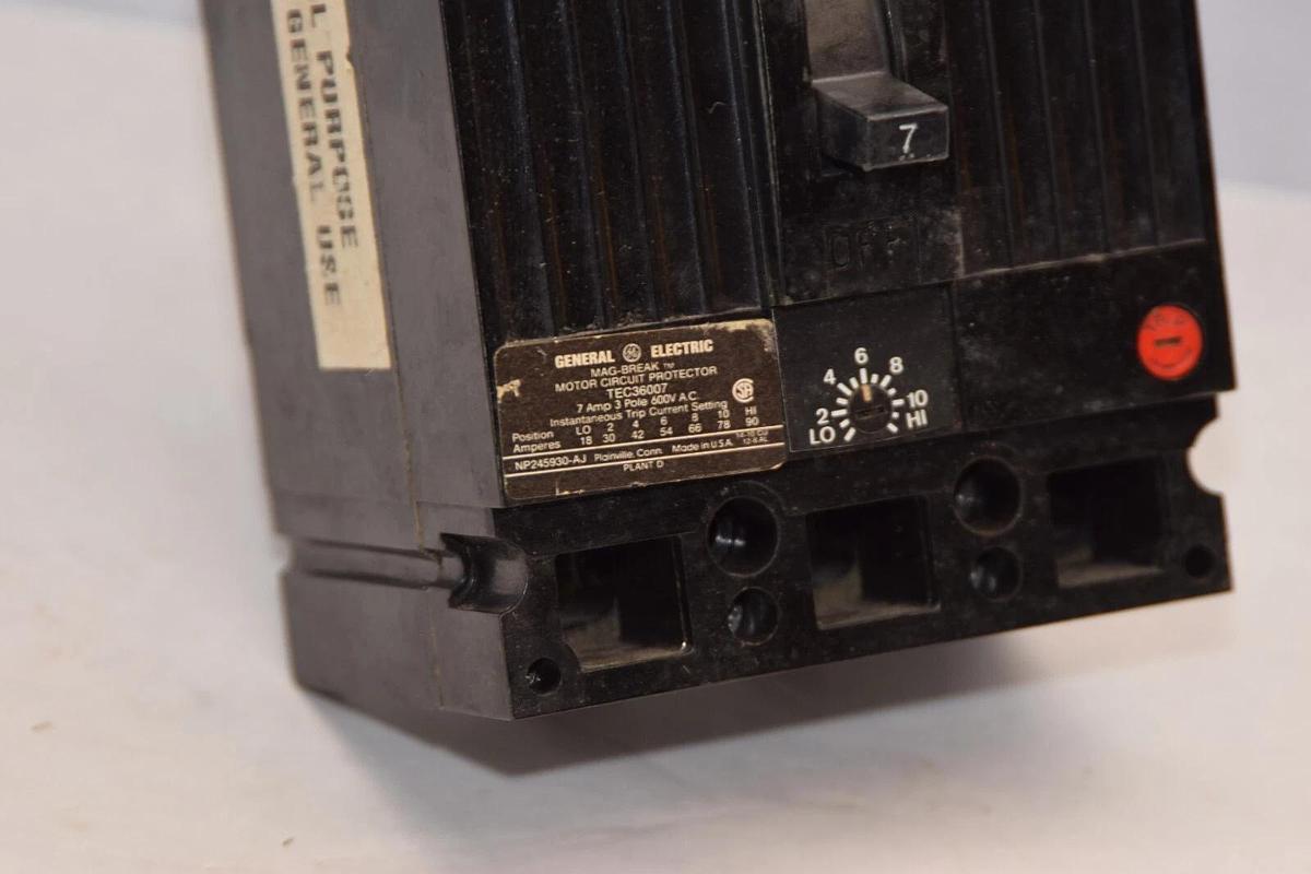 (NEW) GE GENERAL ELECTRIC TEC36007 7Amp 7A 3P 600V Mag-Break Circuit Breaker