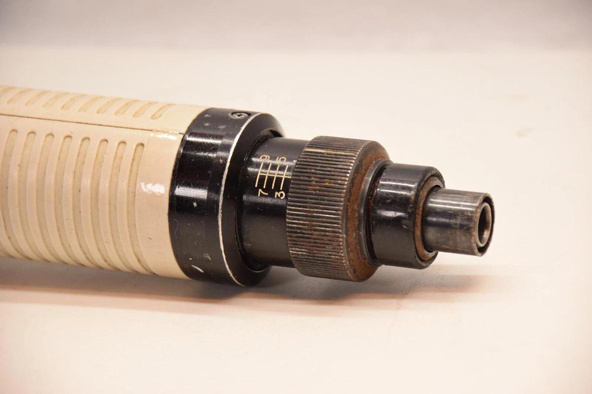 Used Ingersoll Rand ES60P Push Lever Inline Torque Driver Screwdriver 115v