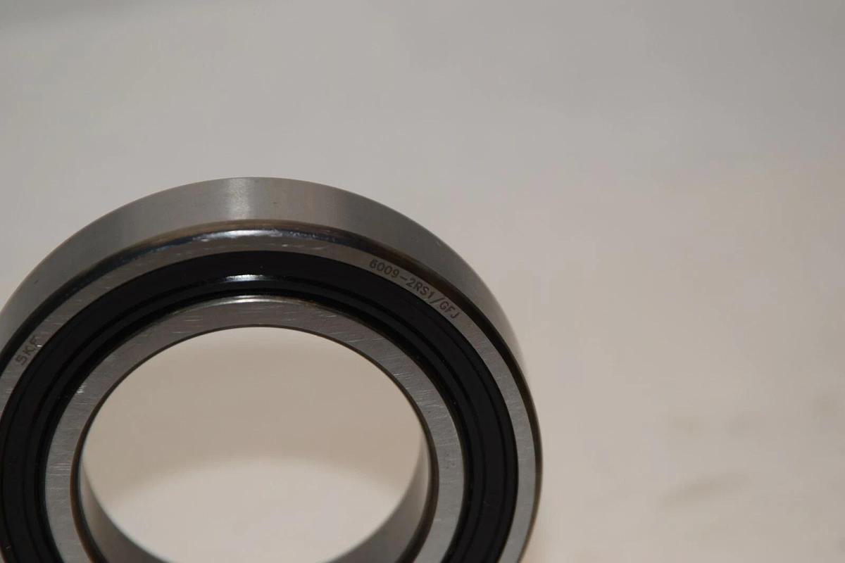 (NEW) SKF 6009-2RS1/GFJ Explorer Ball Bearing