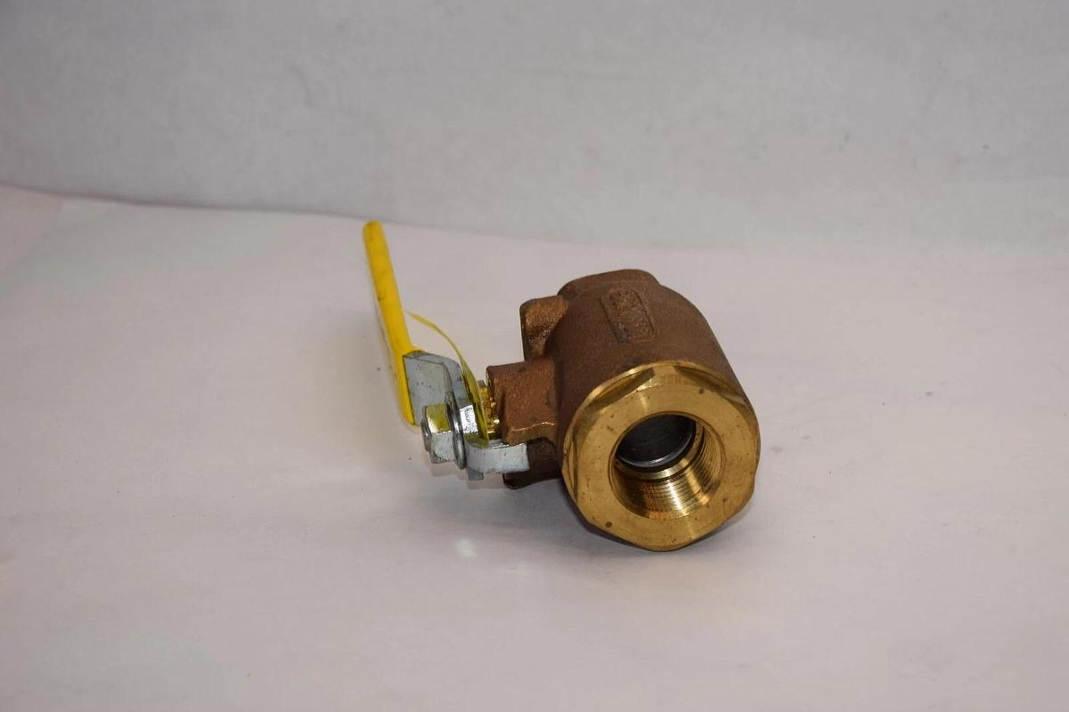 (NEW) APOLLO 77-145-01 , 7714501 Bronze  1" NPT Ball Valve