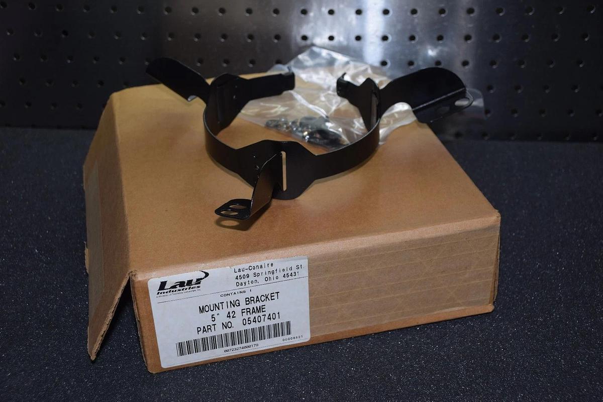 Lau Industries Fan Mounting Bracket 5" 42 Frame 05407401 NEW