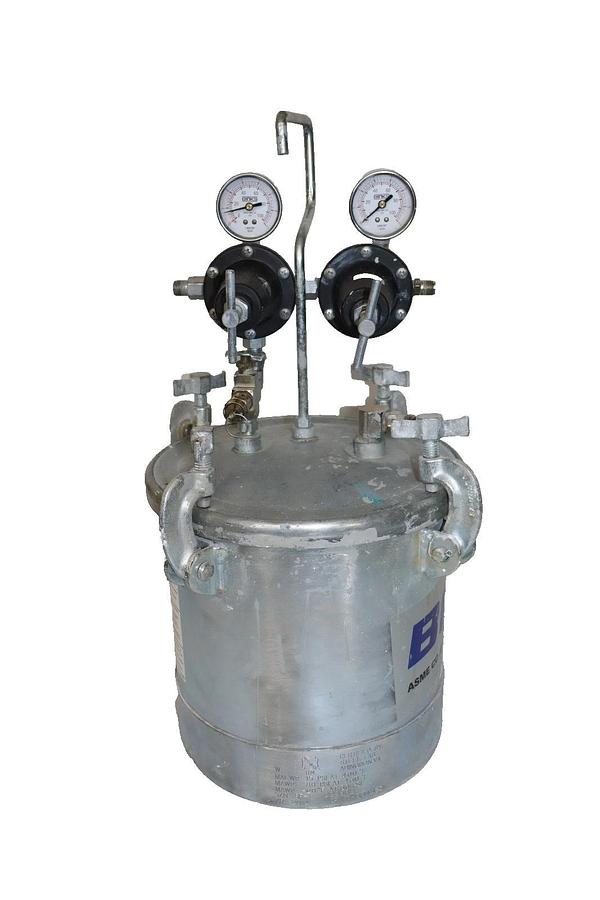 Used Binks 2.8 Gallon Paint Pot Stainless Pressure Paint Pot CRN OH6685.5C