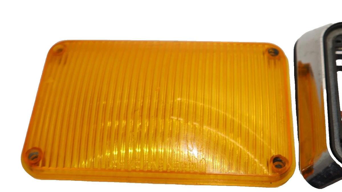 Used Whelen Linear Super LED Amber Cover 600 Series 60A02SAR 01-06841262A00 12Vdc