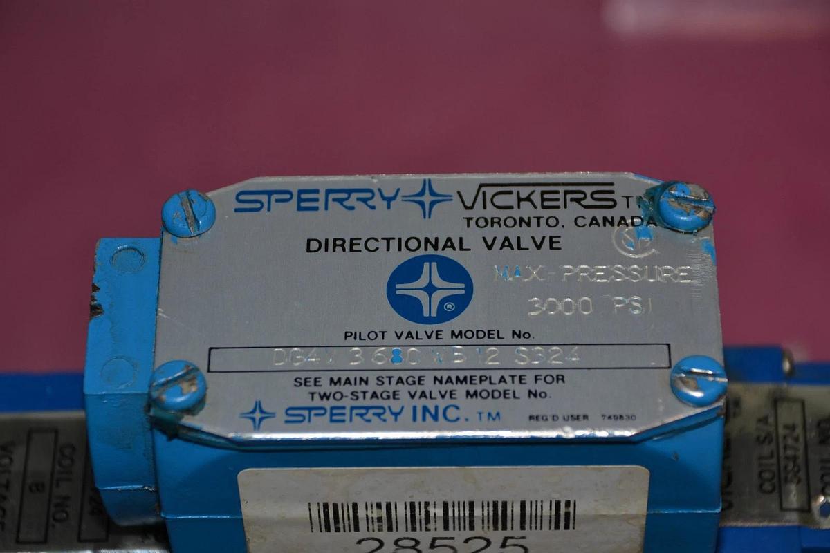 VICKERS DIRECTIONAL CONTROL VALVE DG5S84CTWB11S324 DG5S 8 4C T W B 11 S324 NEW