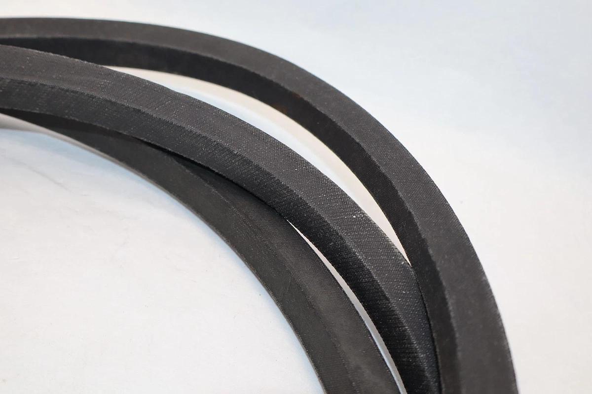Goodyear Eaton Dodge V-Belt V Belt C105 C-105 C 105 Matchmaker Vbelt (New)