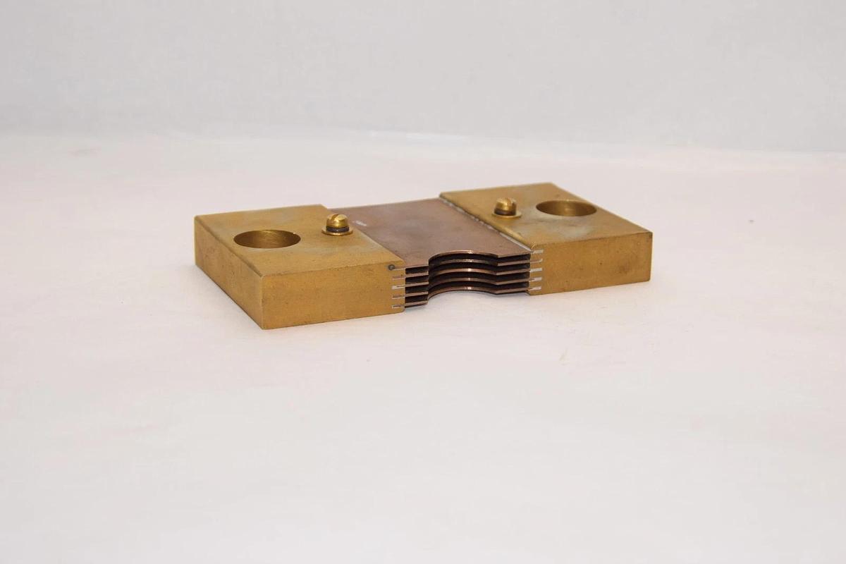 Used EMPRO 3069 1000A 1000 Amp 50MV Shunt