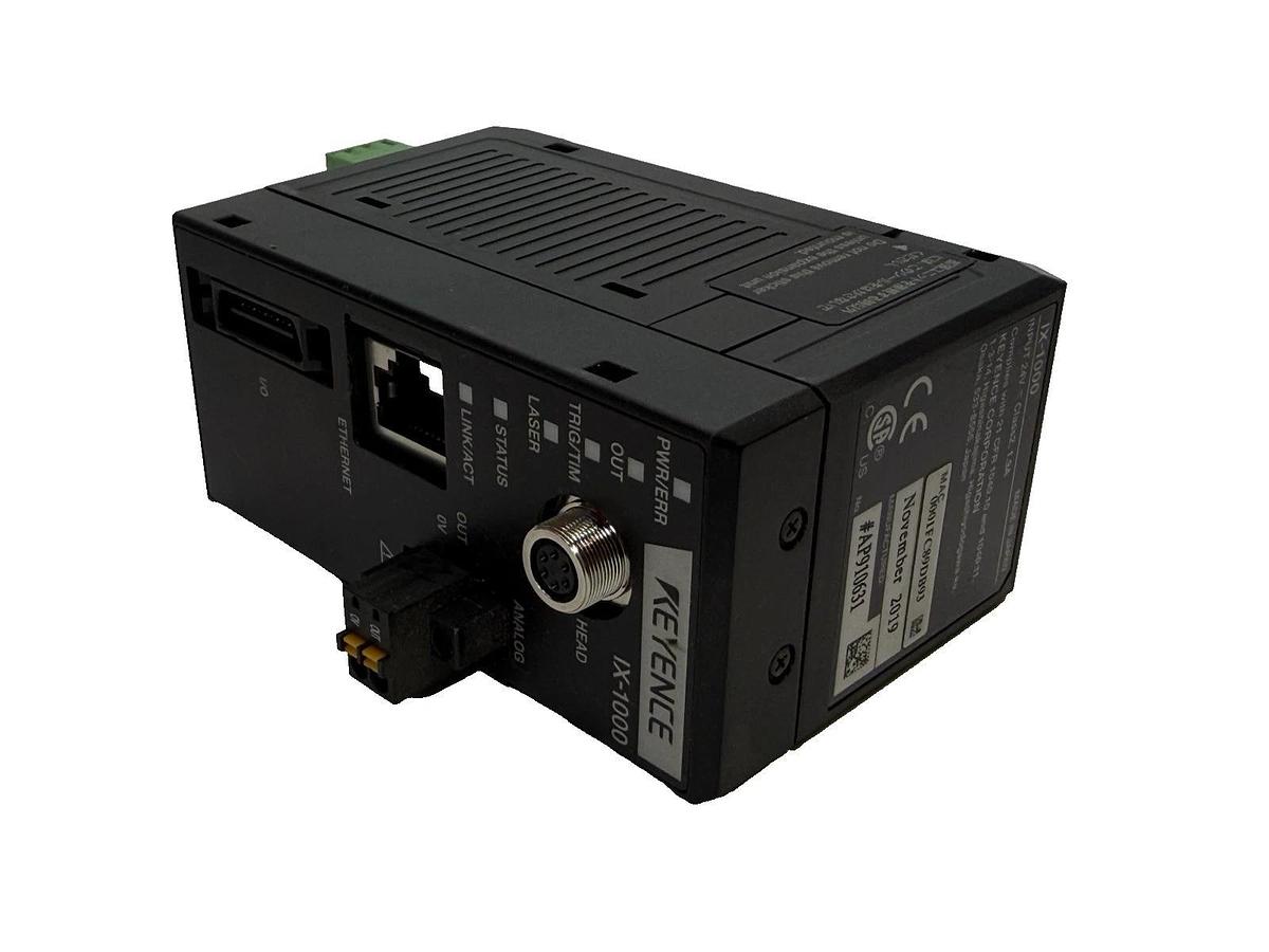 Used KEYENCE IX-1000  IX1000 Laser Sensor Amplifier Unit IX 1000