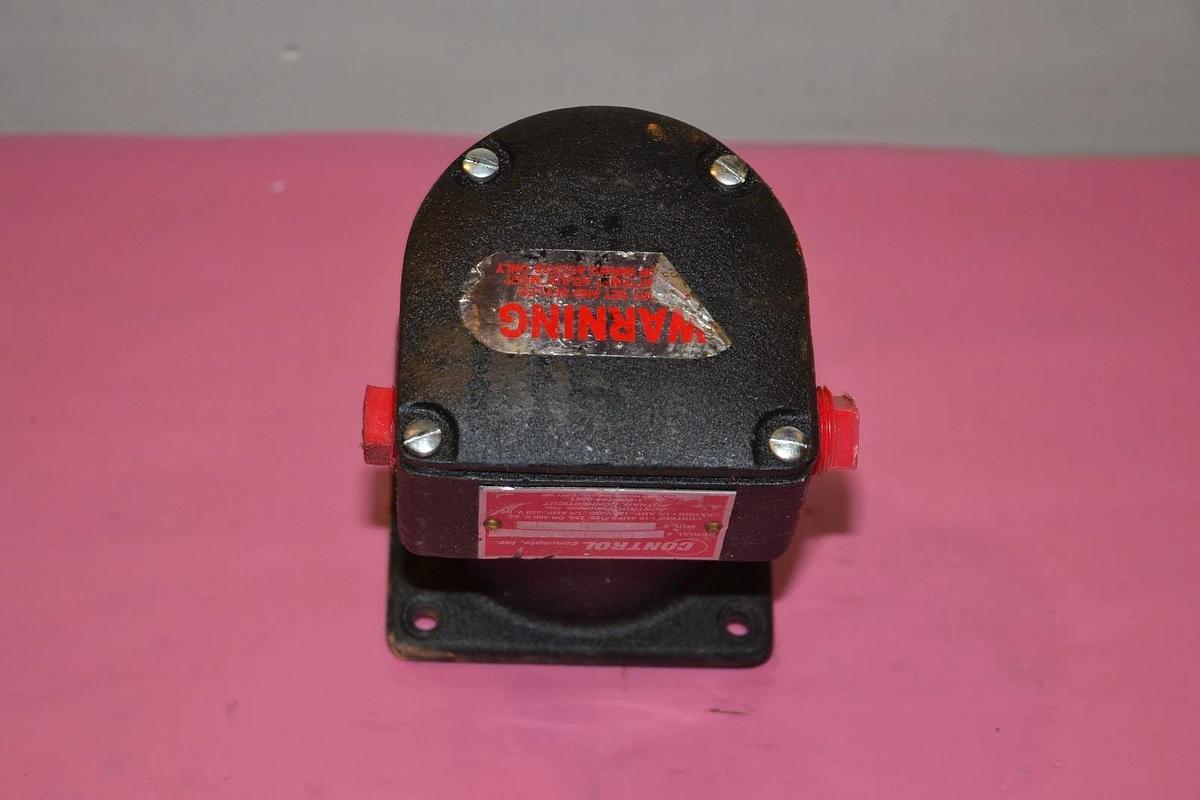 Used CONTROL CONCEPTS SPEED SWITCH CI-2120-IM/FK CI 2120 IM FK CI2120IMFK 10 AMP A