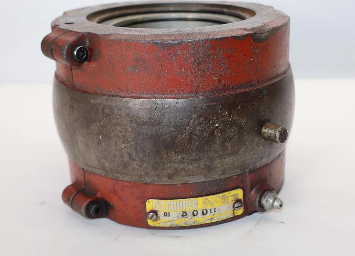 Used Cooper Split Roller Bearing Housing 01300EX 01 300 EX