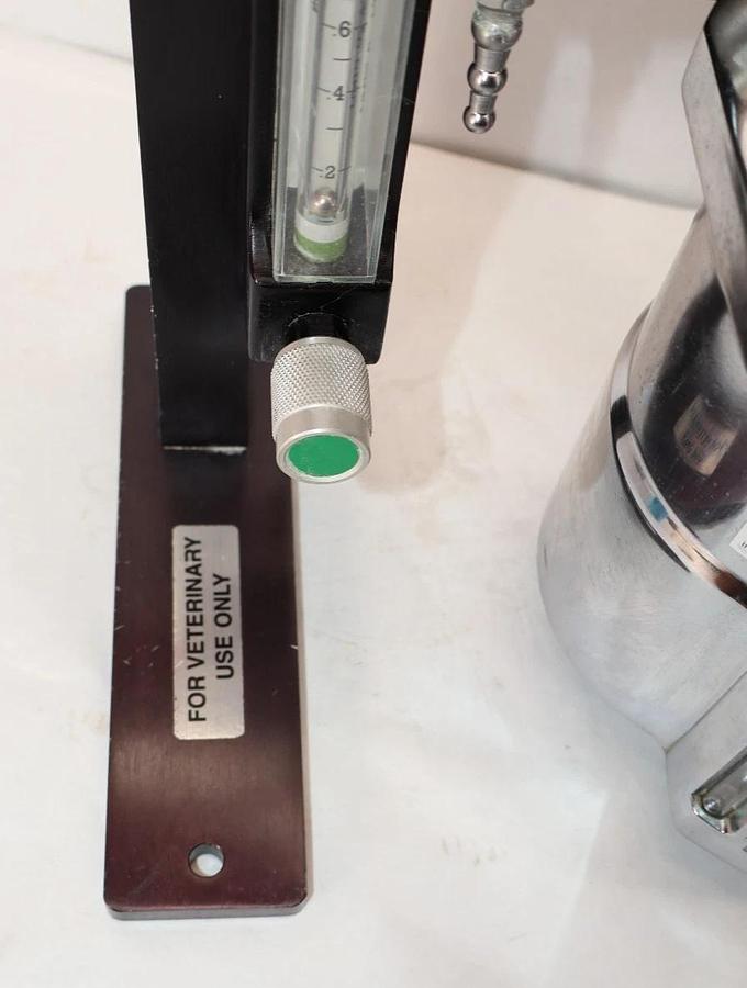 Used Summit Anesthesia Solutions System Vet Veterinary Use