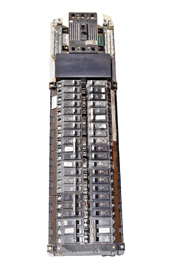 Used General Electric GE A Series Panelboard Interior AQL3422ATX AXB4 225a 3ph 4w