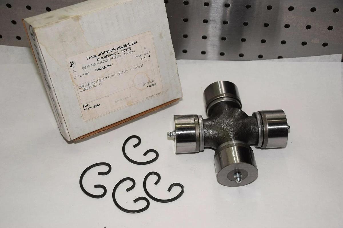 JOHNSON POWER 77124-B061 1260CB-4PL1 125mm 4pt LUBE STYLE CROSS & BEARING NEW