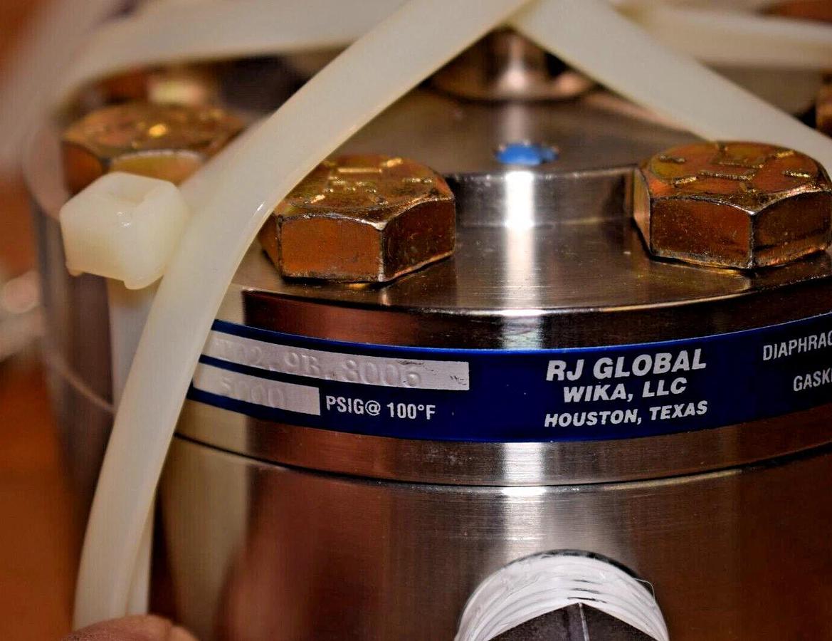 Honeywell STR800 DP Remote Seal ST800 YSTR82D-21CC5B0-(YYY)JBC(Y)S(Y)-B   (NEW)