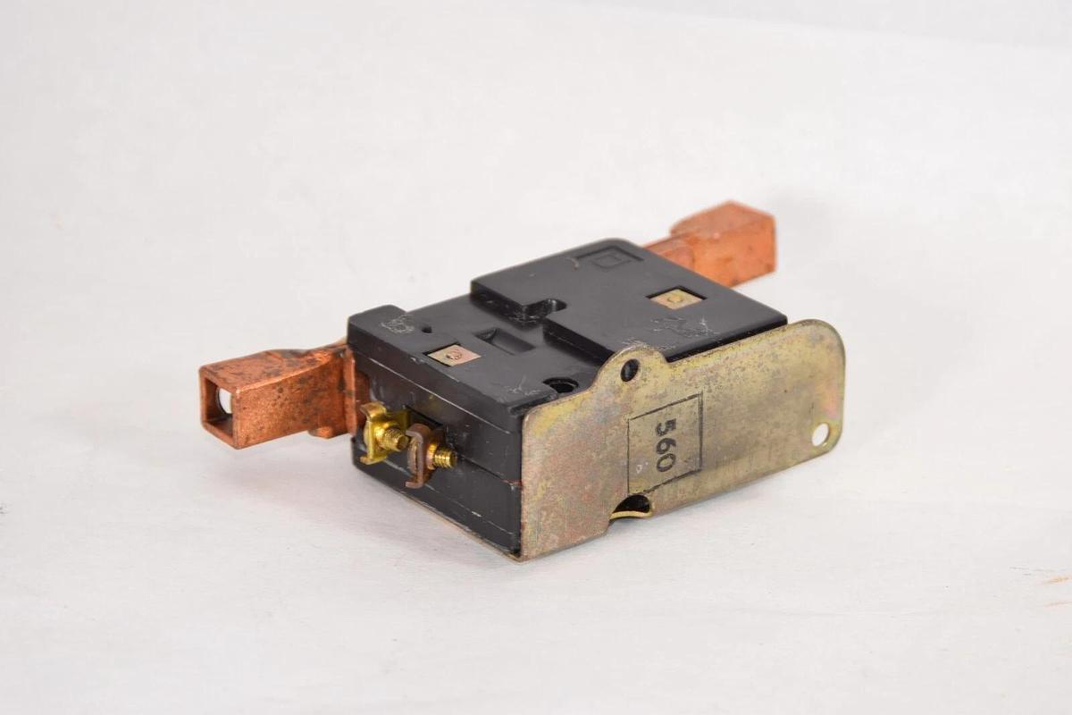 (NEW) SQUARE D AUO-IL AUO IL Class 9065 600V Thermal Overload Relay *Oxidation*