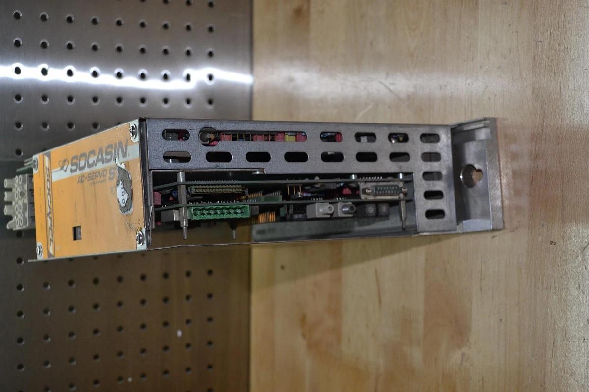 Used SOCAPEL ST1-10-310  ST110310 SERVO AMP 911721/94 003