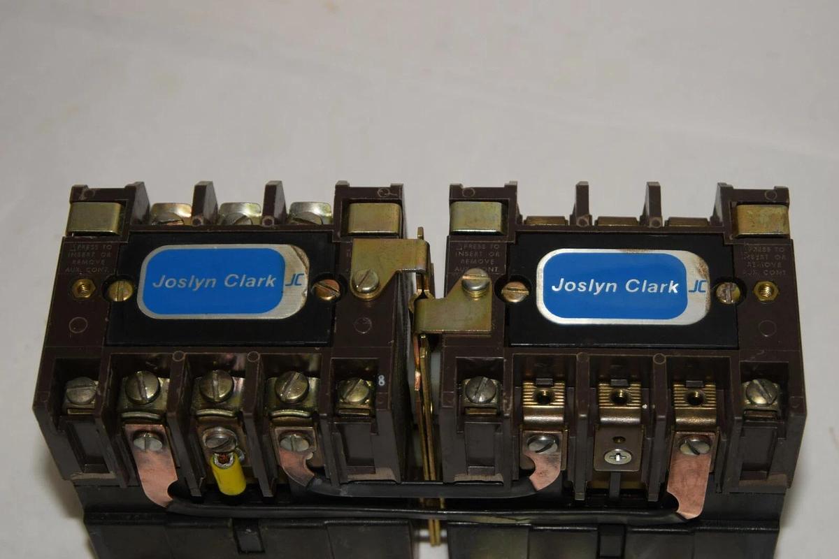 Used JOSLYN CLARK T31U031 Size 1 TB159-1 110-120V 50/60Hz Coil Reversing Contactor
