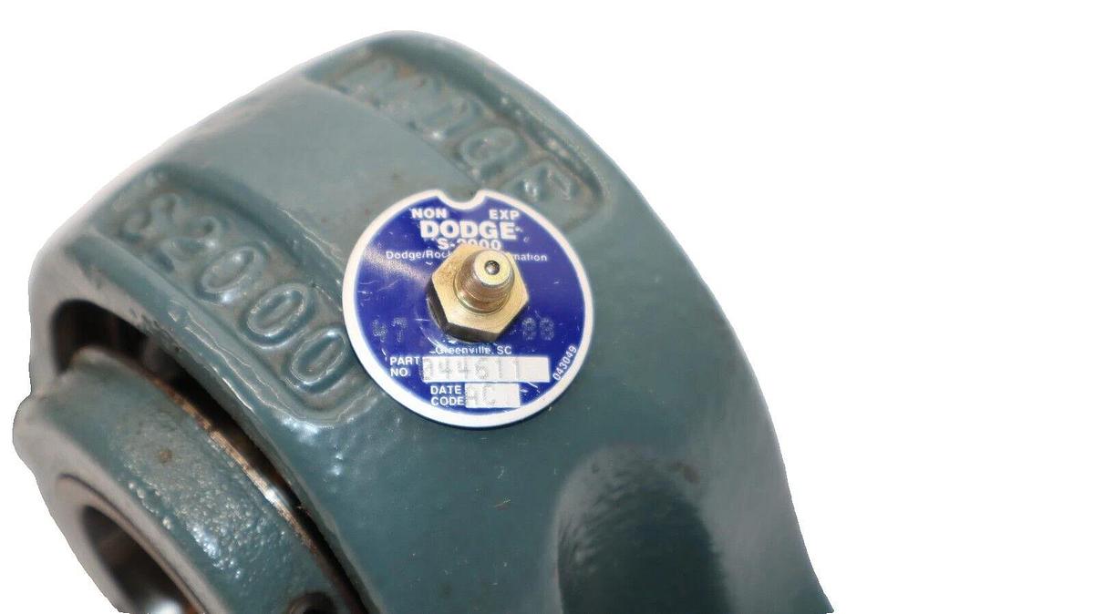 (NEW) DODGE S-2000 , S2000 1-3/8" 044611 2-Bolt Pillow Block Bearing