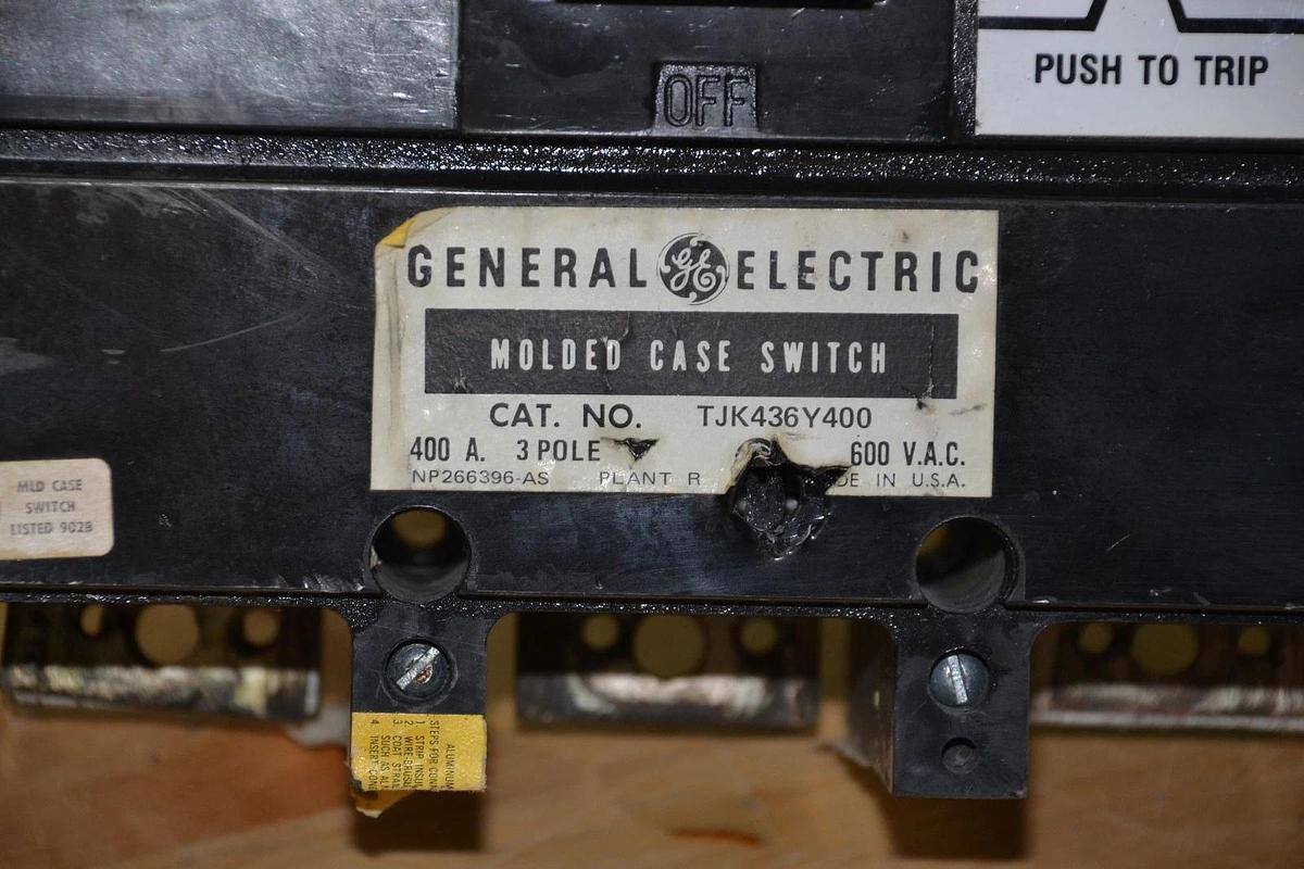 Used GE General Electric TJK436Y400 3P 400A 600V Molded Case Switch Breaker 400 amp