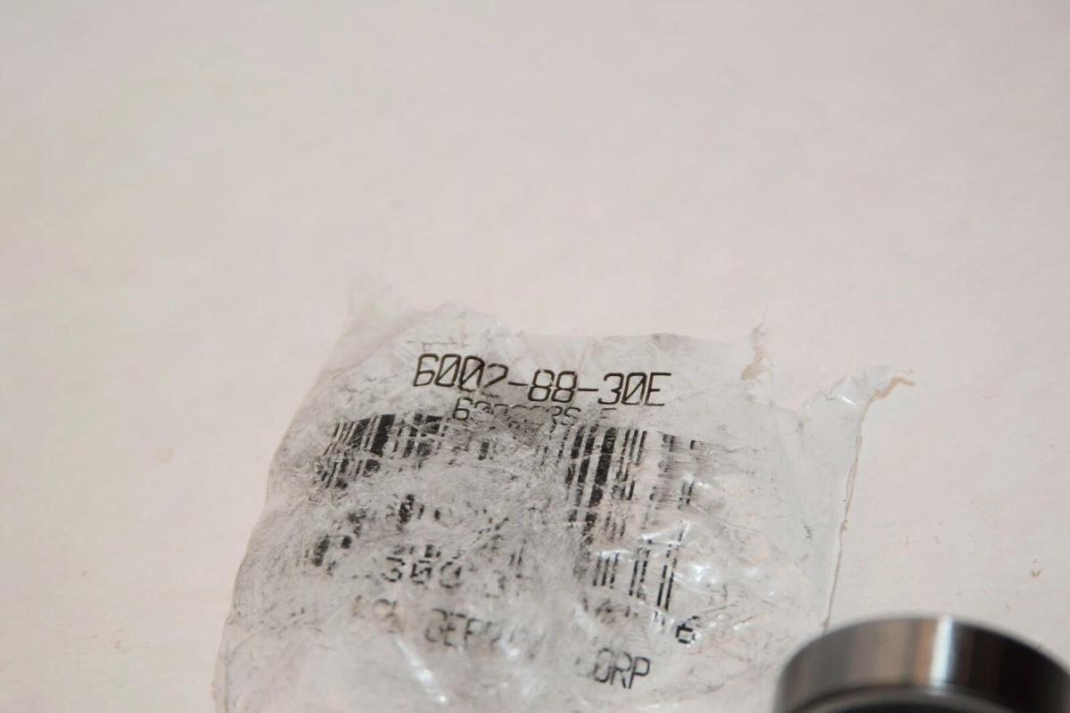 (NEW) General Bearing Corp. 6002-88-30E 6002 2RS 60022RS 32MM OD Sealed Bearing