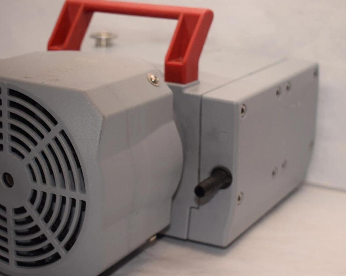 Used Pfeiffer Vacuum Pump MVP070-3 MVP 070-3 PKT01313 PK T01 313 250w 115/230v