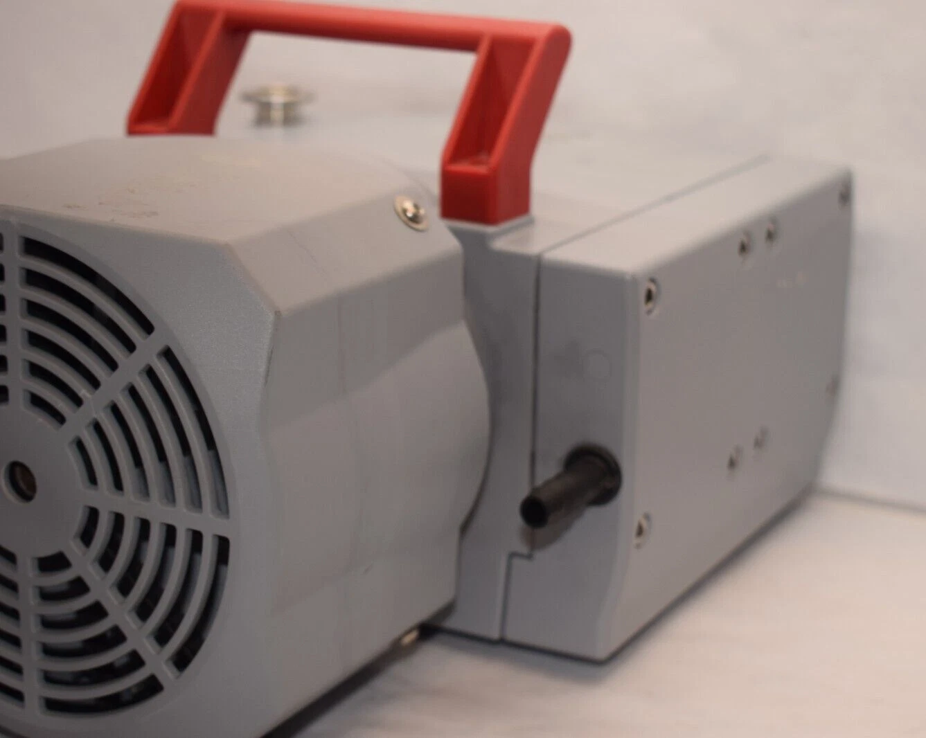 Used Pfeiffer Vacuum Pump MVP070-3 MVP 070-3 PKT01313 PK T01 313 250w 115/230v