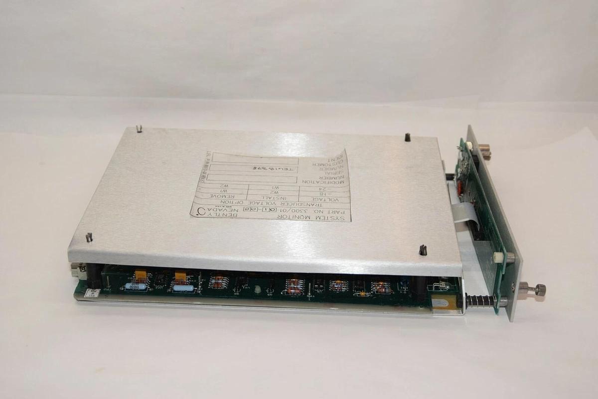 BENTLY NEVADA 3300/01-01-00 System Monitor (New has a broken faceplate stand off