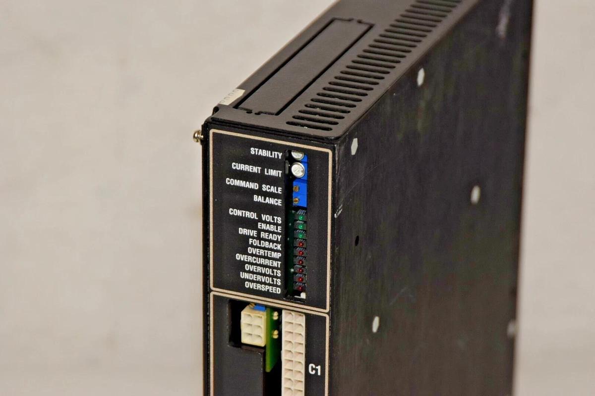 Used KOLLMORGEN Servo Drive BDS4A-103H-0015-102A21P Input 140Vdc Output 115Vac