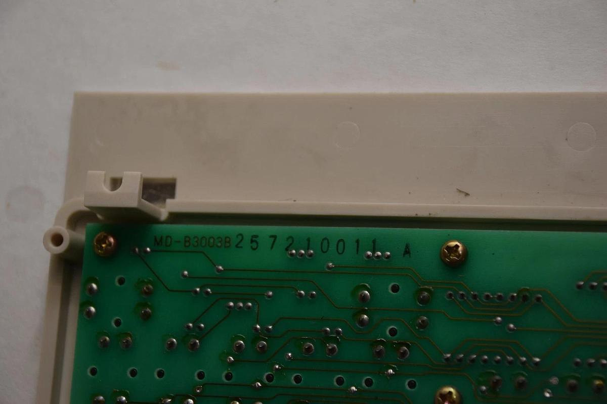 Used Reliance Electric MD-B3003B Keypad for GP2000 2GU21001 VFD, Drive  0-48680-310