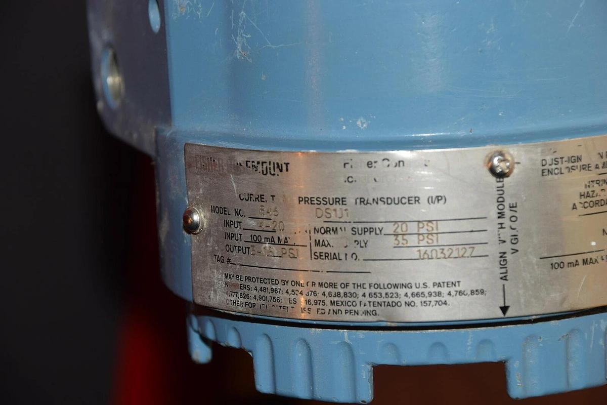 Used FISHER ROSEMOUNT 846 DS1J1 20-35psi PRESSURE TRANSDUCER
