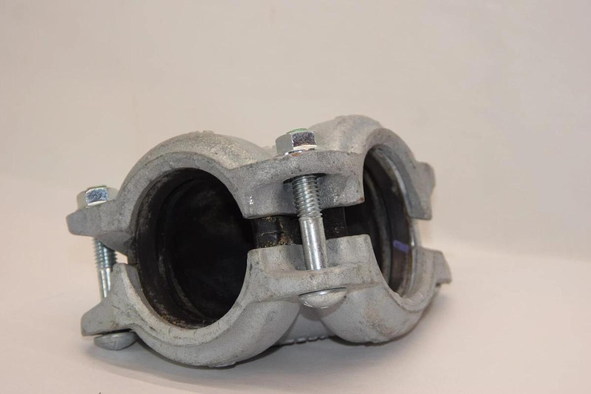 New VICTAULIC 2" 2/60.3 101 90 Degree Elbow Firelock Galvanized Rigid Coupling