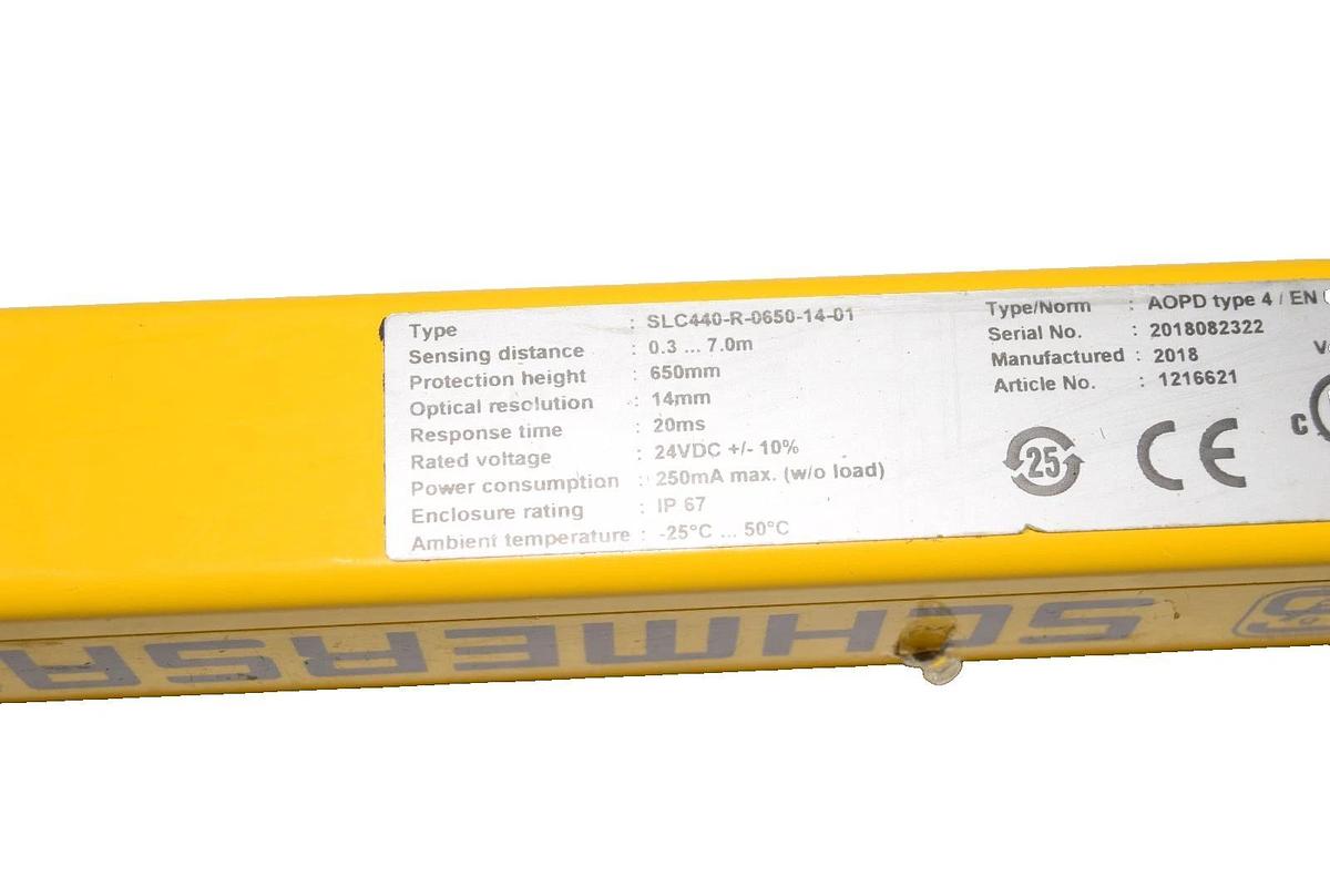 Schmersal Safety Light Curtain SLC440-R-0650-14-01 Receiver 24VDC (New)
