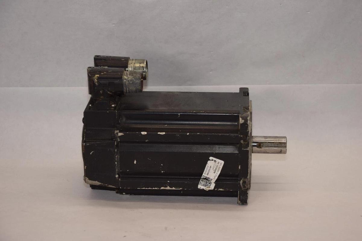 Used ALLEN BRADLEY MPL-B430P-SJ72AA Series A 5000rpm 3 Ph 0-334Hz 3.0Hp  Servo Motor