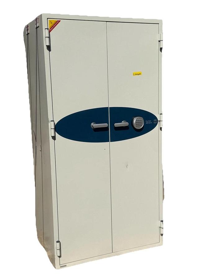 Used Phoenix 500 Data Commander Fire Media Safe 500 Series 2-Hour Fire Safe