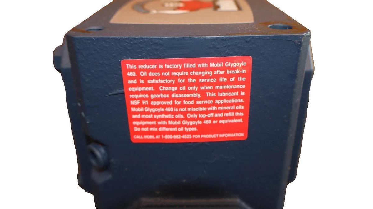 IRONMAN GROVE GEAR Box Double Reduction Speed Reducer GRG-DU-821-100D6 100:1 NEW