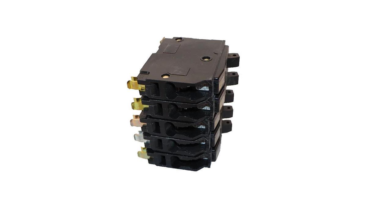 Used Square D Circuit Breaker 20A 20 Amp QHB120 1p 1  Pole (Lot of 5)