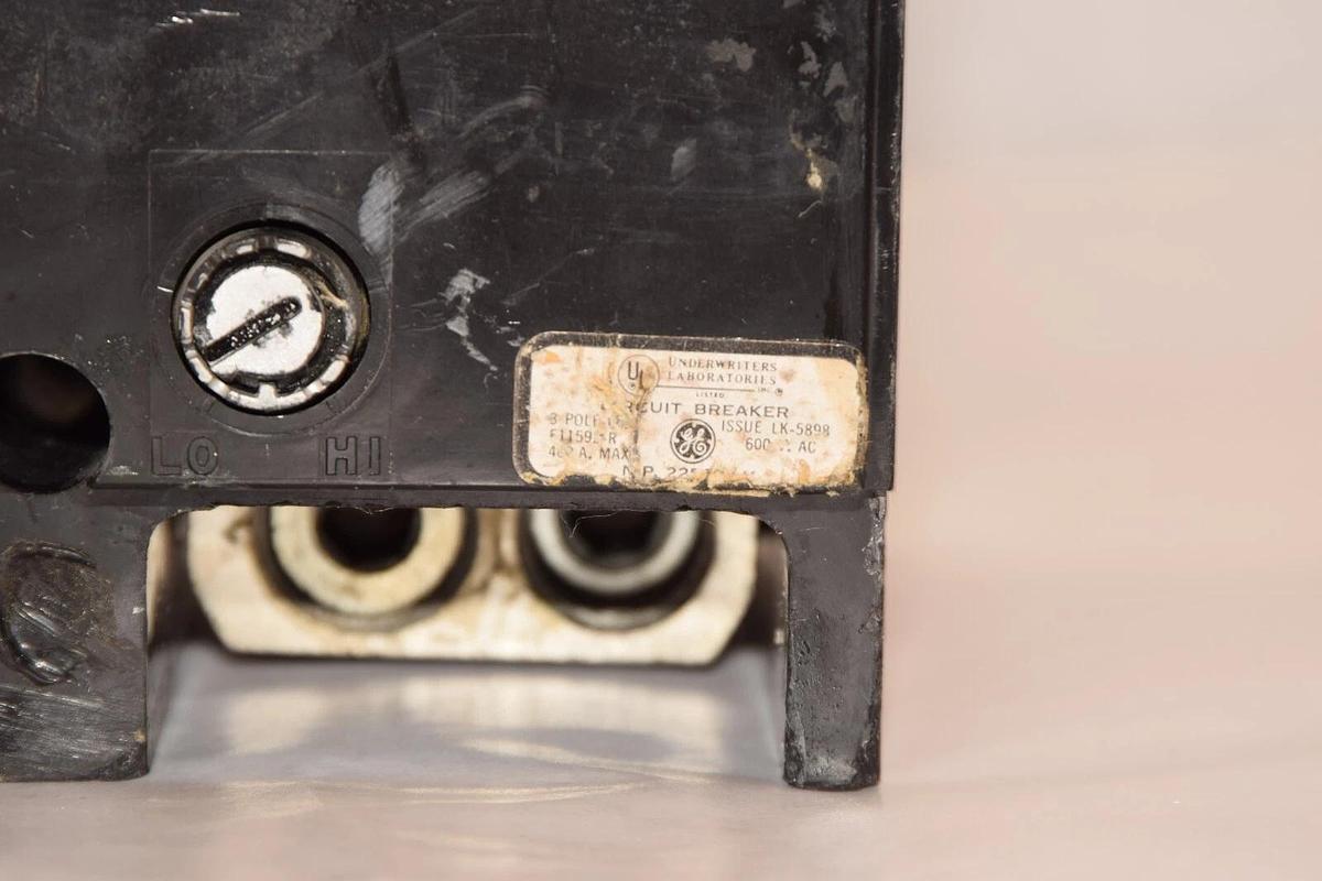 Used GE / GENERAL ELECTRIC E1159L-R 225A Circuit Breaker 3P 600Vac W/ 200A Trip *Chip