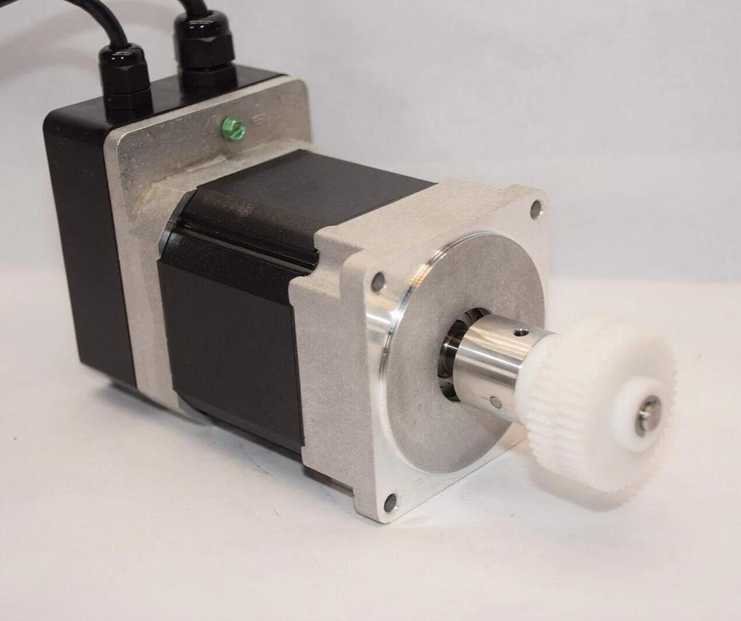 Used Ametek Servo Motor EC083A-40C0-A13 EC083A40C0A13 11313037