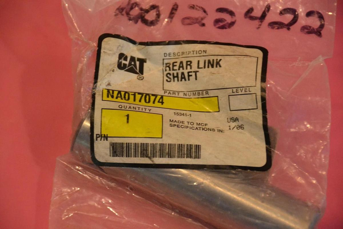CAT REAR LINK SHAFT NA017074 NEW