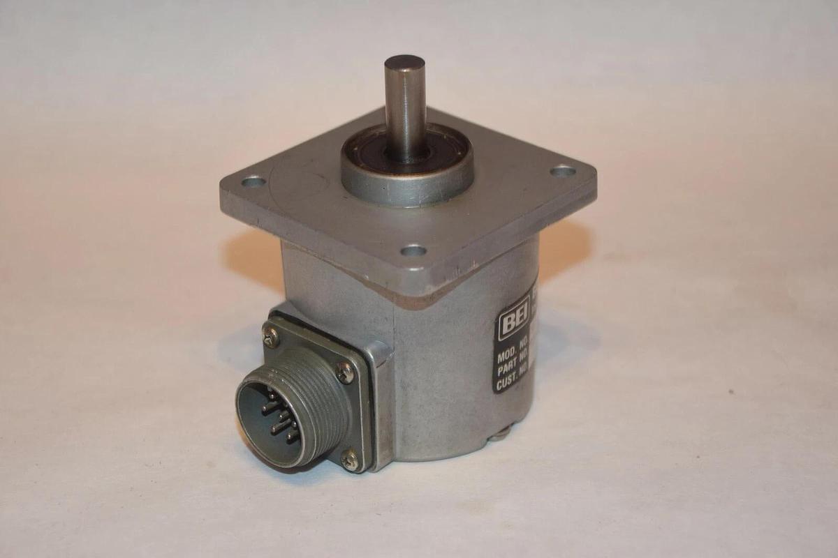Used BEI Industrial Encoder H25D-SS-625-ABZ-7406R-LED-SM16 H25DSS625