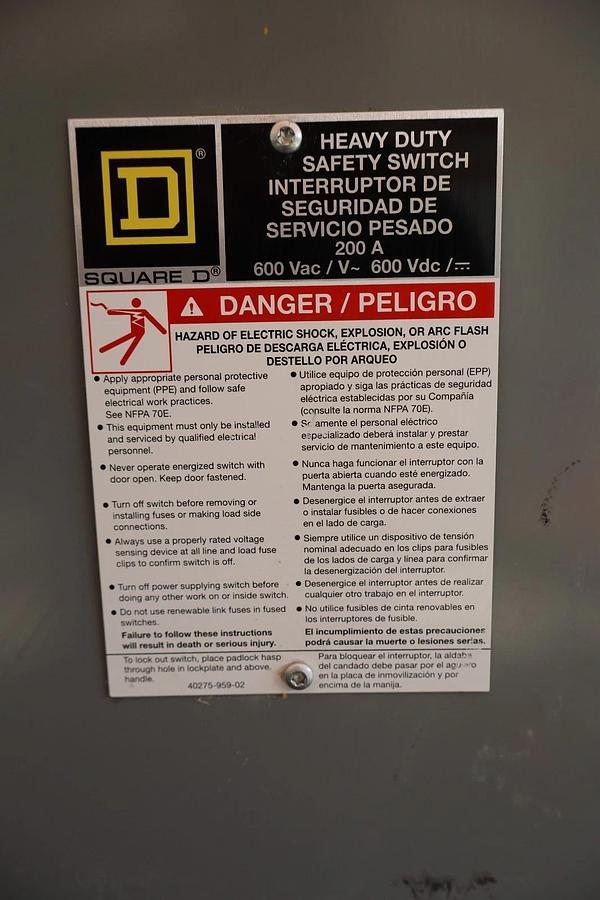 Used Square D 200A Safety Switch Disconnect H364 200 Amp Fusible 3P 4W 600v